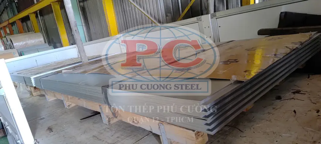 Tôn Thép Phú Cường – Đồng Hành Cùng Xưởng Cơ Khí Và Công Trình Khu Vực Miền Nam